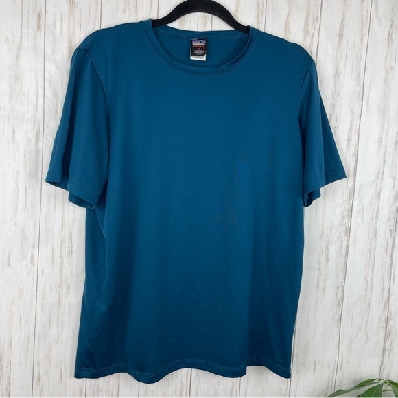 Patagonia teal capilene top medium - Picture 1 of 4